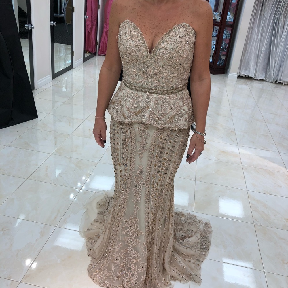 Ysa Makino Evening Gown